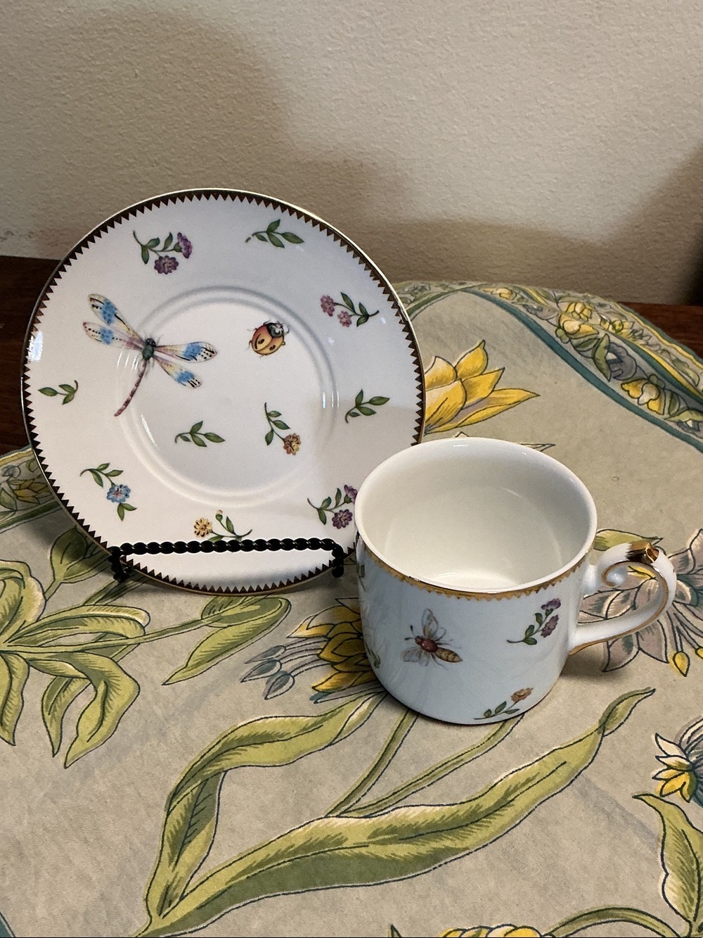 I. Godinger & Co. Primavera Flat Cup & Saucer Set